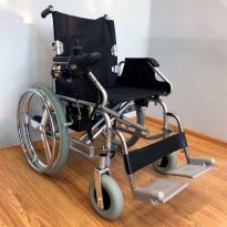 Кресло-коляска с электроприводом КЕД-32 