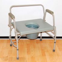 Кресло-туалет с откидными поручнями HMP-7012 (180 кг)