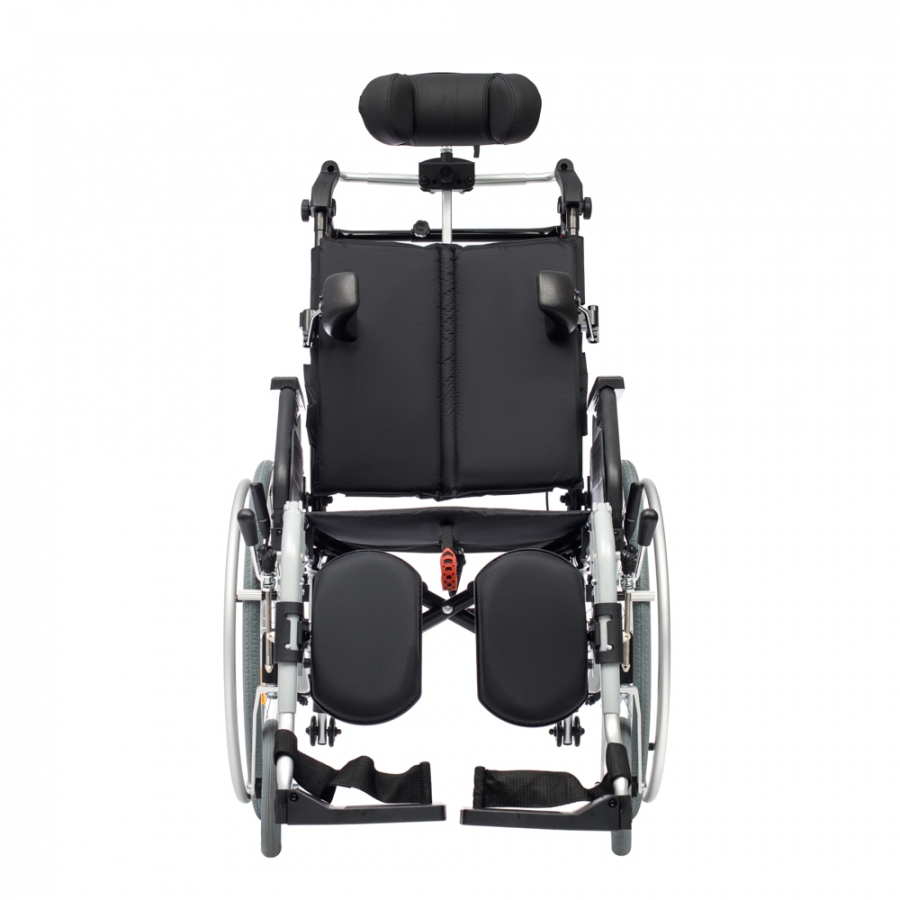 Кресло-коляска для инвалидов Ортоника Делюкс 540