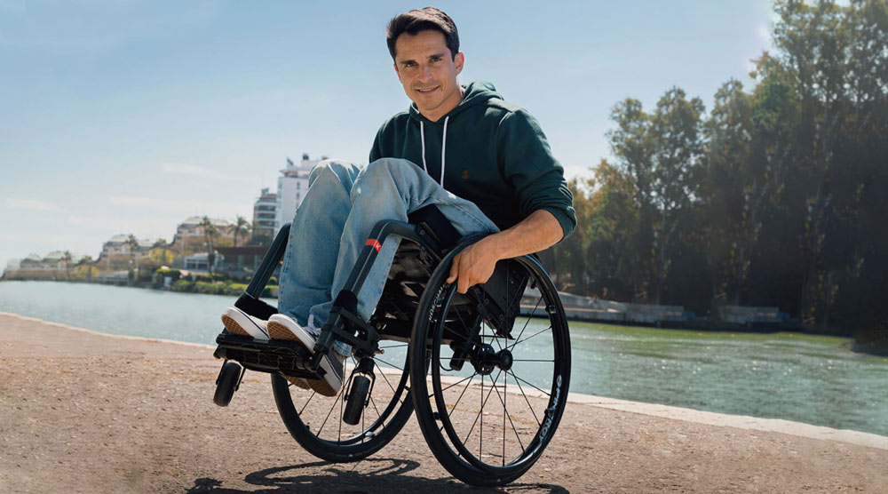 Инвалидные коляски для дома и улицы