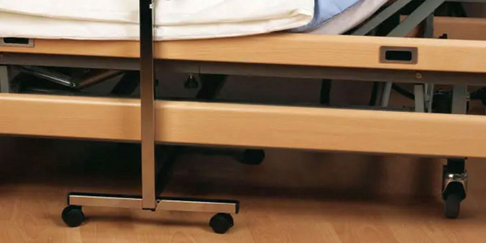 Прикроватные столики для лежачих больных