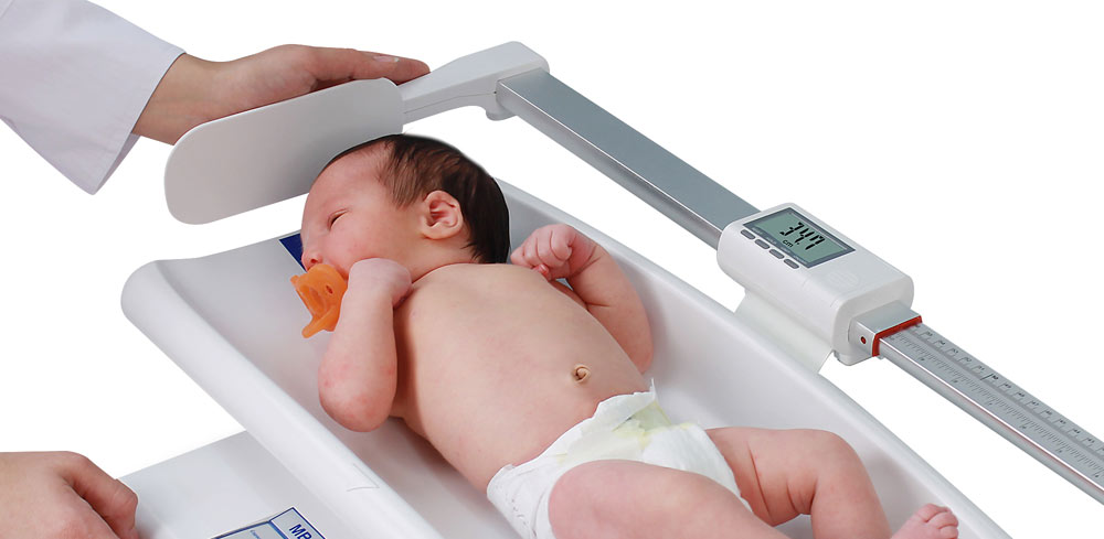 Медицинские весы для новорожденных