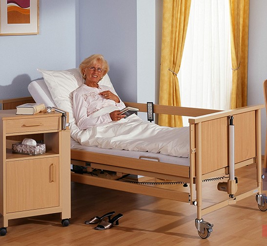 Медицинская кровать с электроприводом Burmeier Dali II 24V