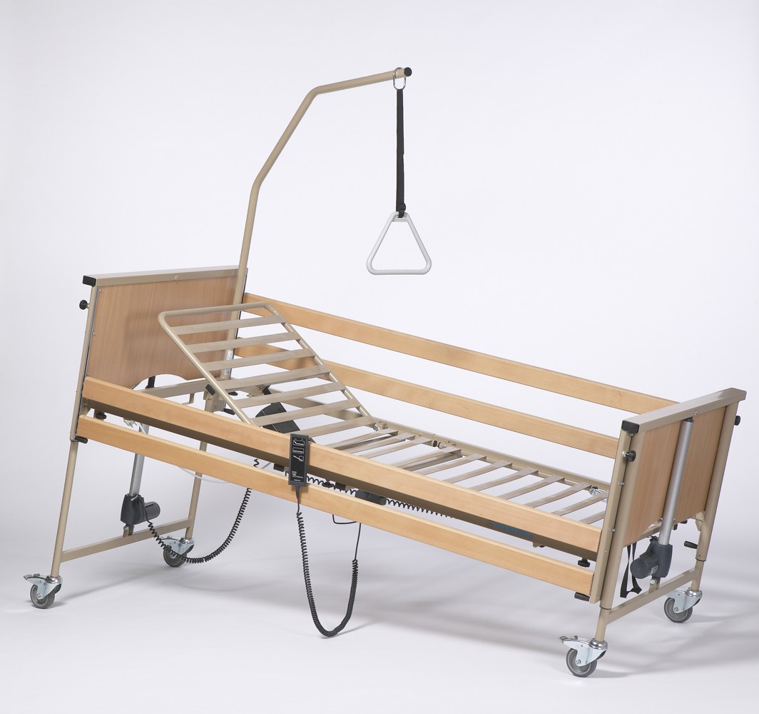 Медицинская кровать с электроприводом Vermeiren LUNA Basic