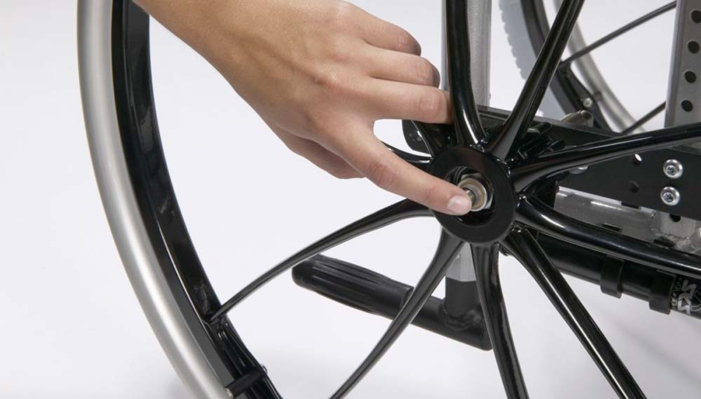 Быстросъемное колесо для инвалидной коляски