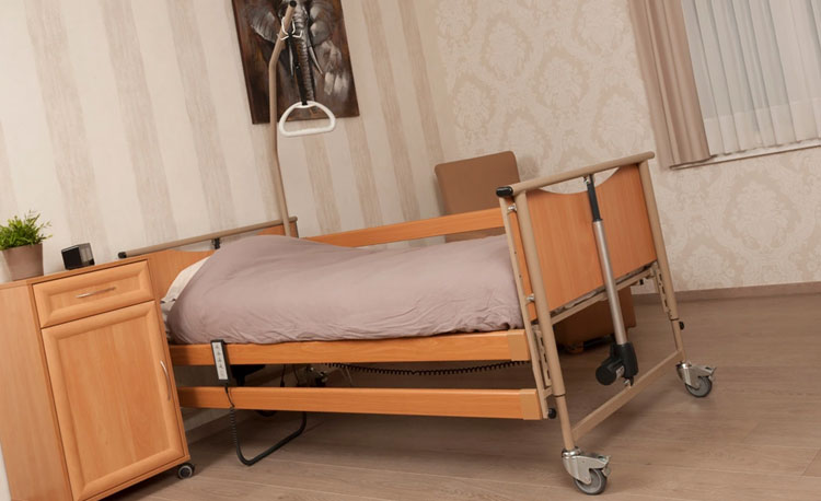 Медицинская кровать Vermeiren