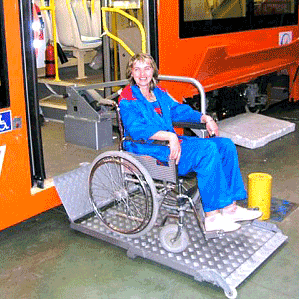 Платформы для кресло-колясок для транспорта